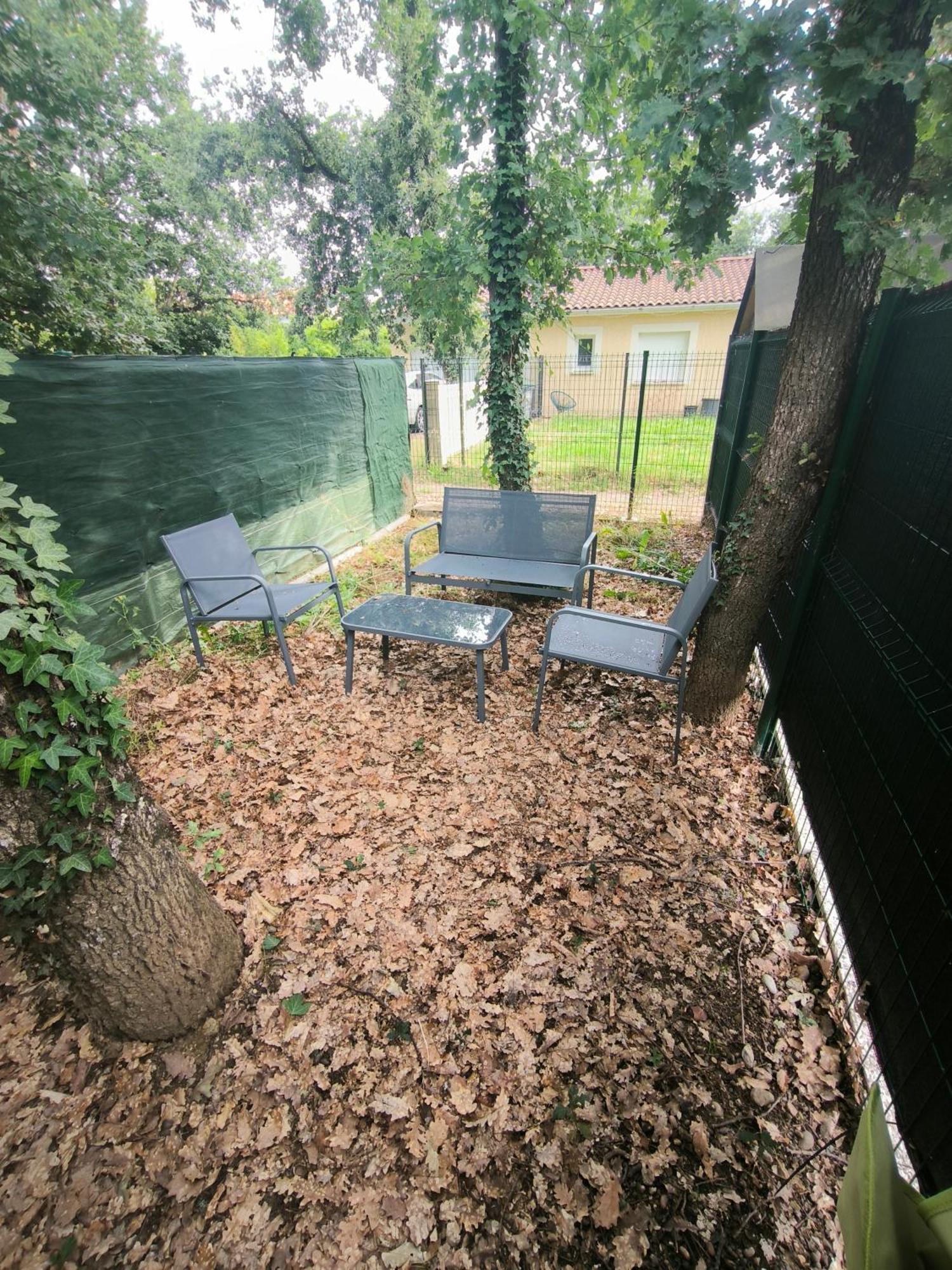 Maisonnette Avec Jardin Colomiers Exterior foto